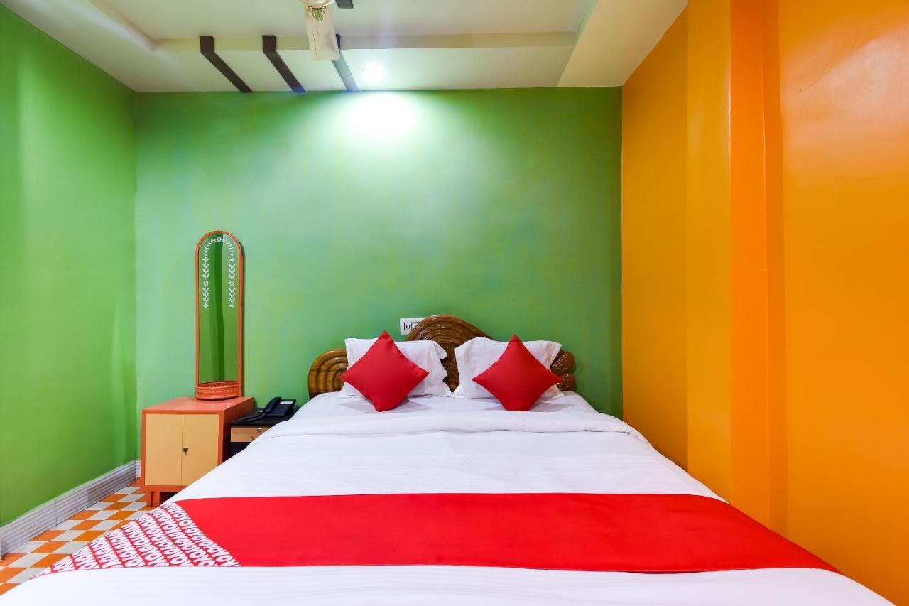 Oyo 44160 Hotel Sahana Jangipur Extérieur photo
